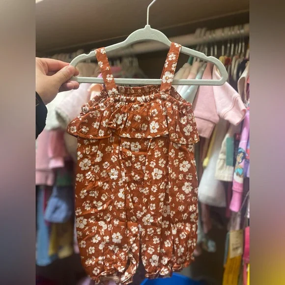 Baby Girl Onesie - Picture 2 of 6